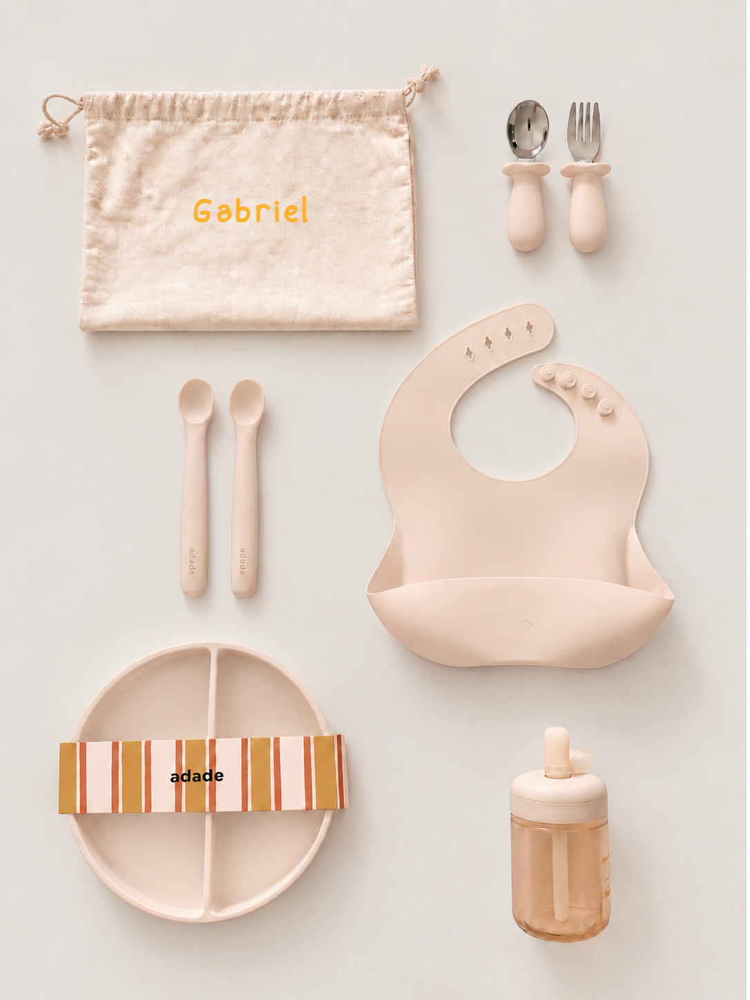 Tout le nécessaire pour accompagner les premiers repas de bébé.