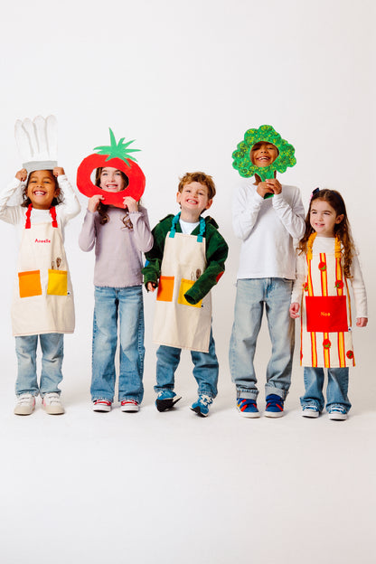 enfants déguisés en légumes avec tabliers cuisine apprentissage alimentaire enfant